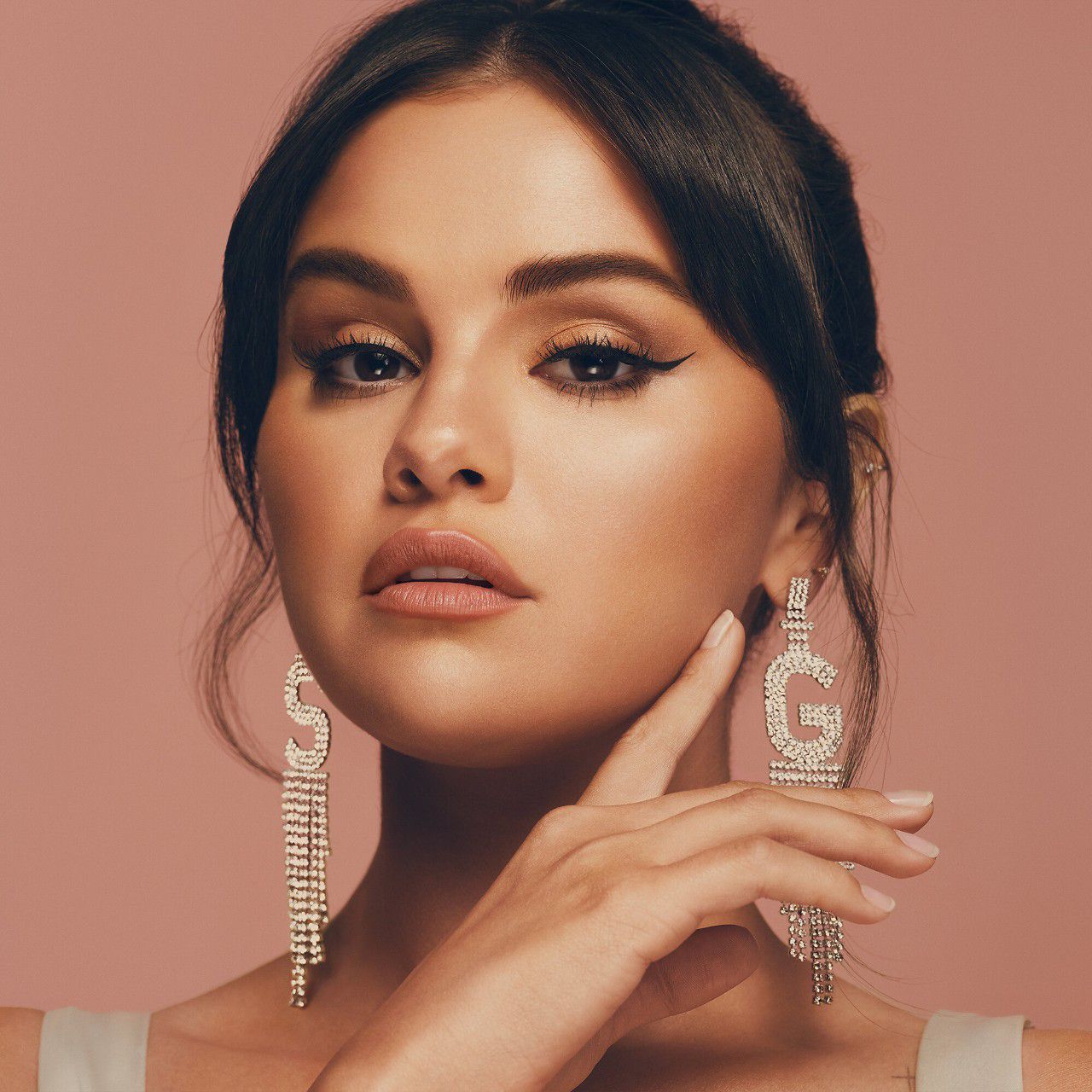 Amazon.com: Rare Beauty by Selena Gomez Positive Light Silky