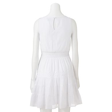 Juniors' Lily Rose Lace Dress