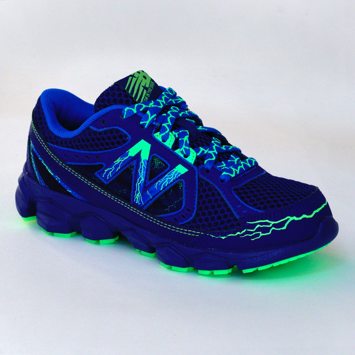 new balance glow in the dark running shoes