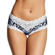 Maidenform Cheeky Panty Micro with Scallop Lace Trim Hipster Panty :  : Clothing, Shoes & Accessories
