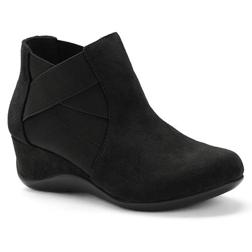 sole (sense)ability Women's Stretch Wedge Ankle Boots