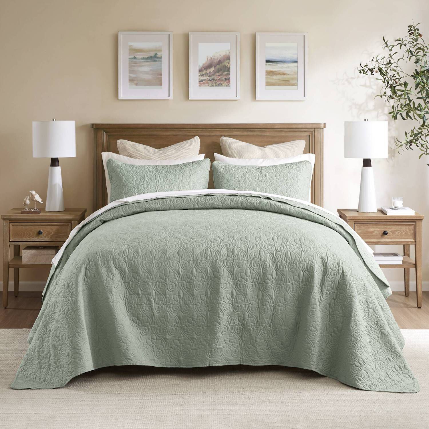 Madison Park Mansfield Reversible Antimicrobial Bedspread Set