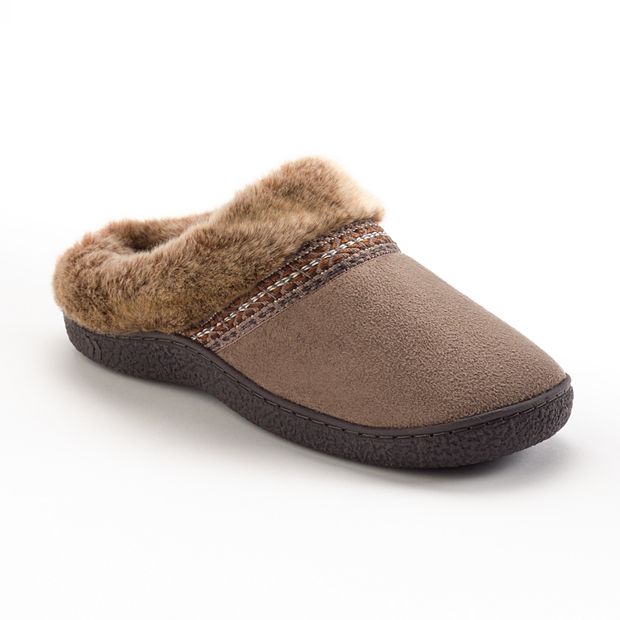 Kohls hot sale isotoner slippers