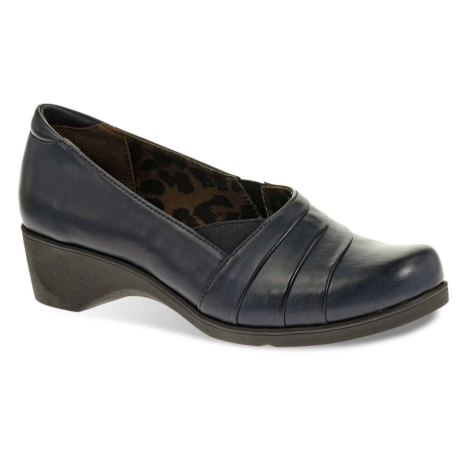 dylan hush puppies