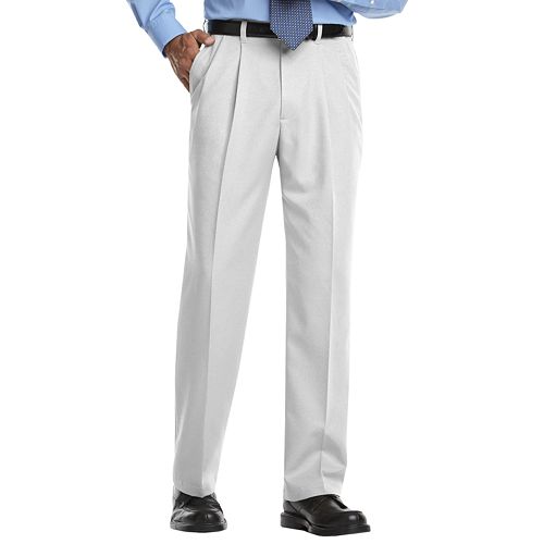 Men's Haggar® Cool 18® ClassicFit Pleated NoIron Expandable Waist Pants