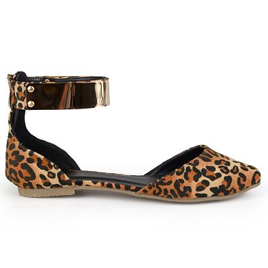Journee Women's Two-Piece Flats