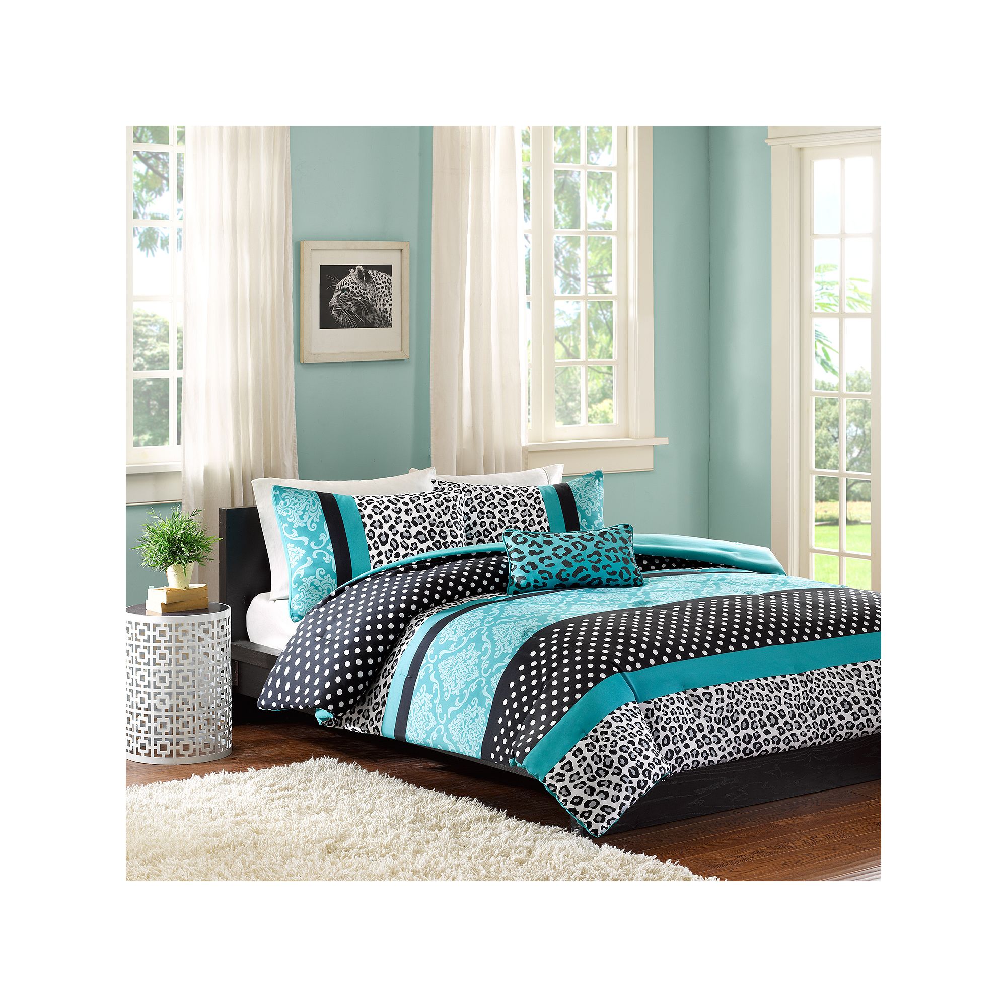 Intelligent Design Camille Comforter Set with Throw Pillow, Blue