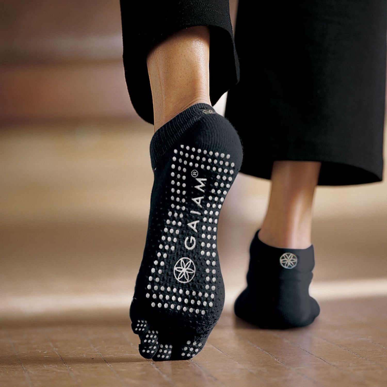 grippy yoga socks
