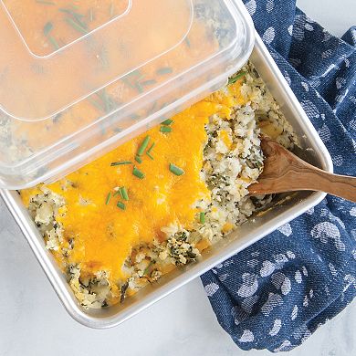 Nordic Ware 9 x 13 Rectangle Cake Pan With Lid