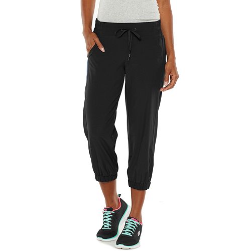 Women's Tek Gear® On the Go Banded Bottom Capris