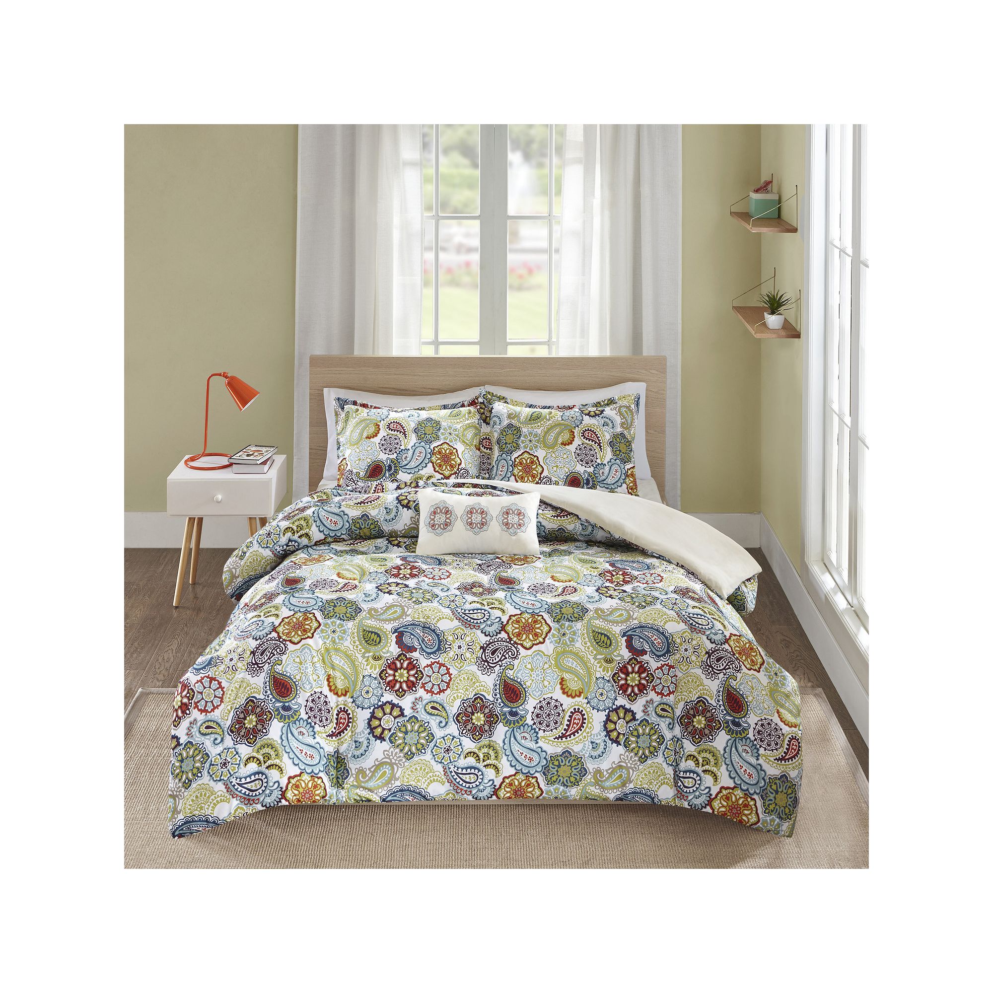 Intelligent Design Asha Paisley Comforter Set with Throw Pillow, Green