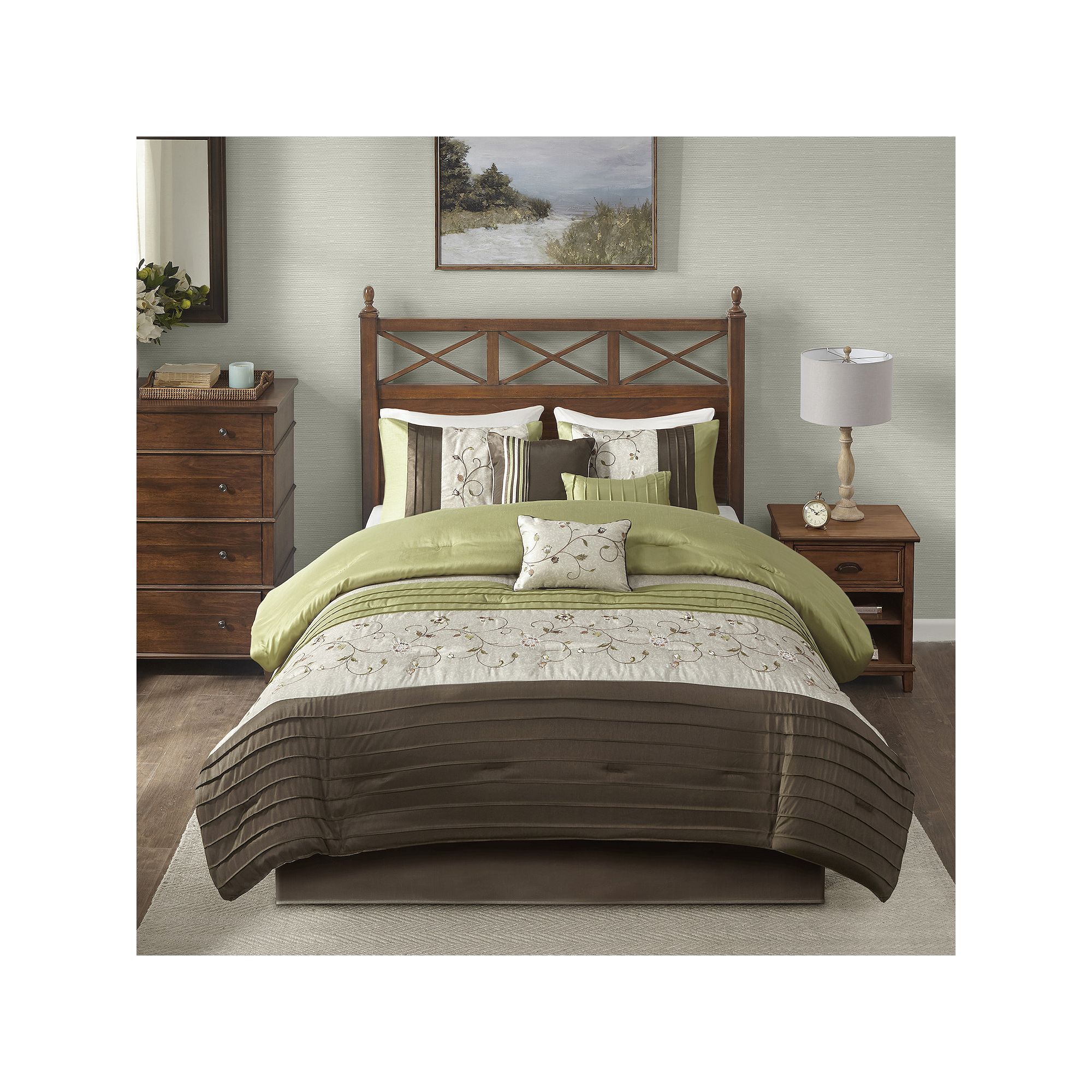 Madison Park Belle 7-piece Comforter Set with Throw Pillows, Green