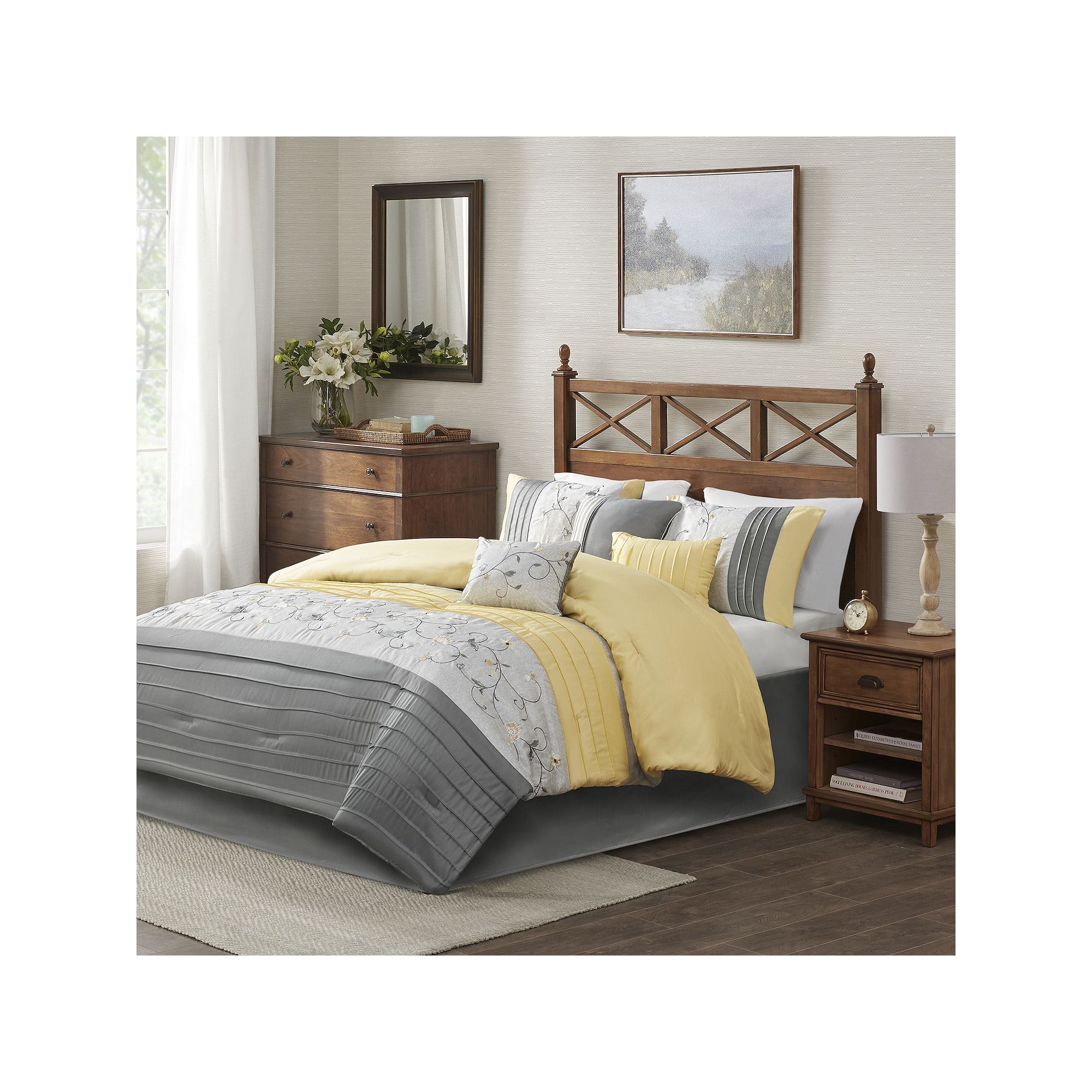 Madison Park Belle 7-piece Comforter Set with Throw Pillows, Yellow