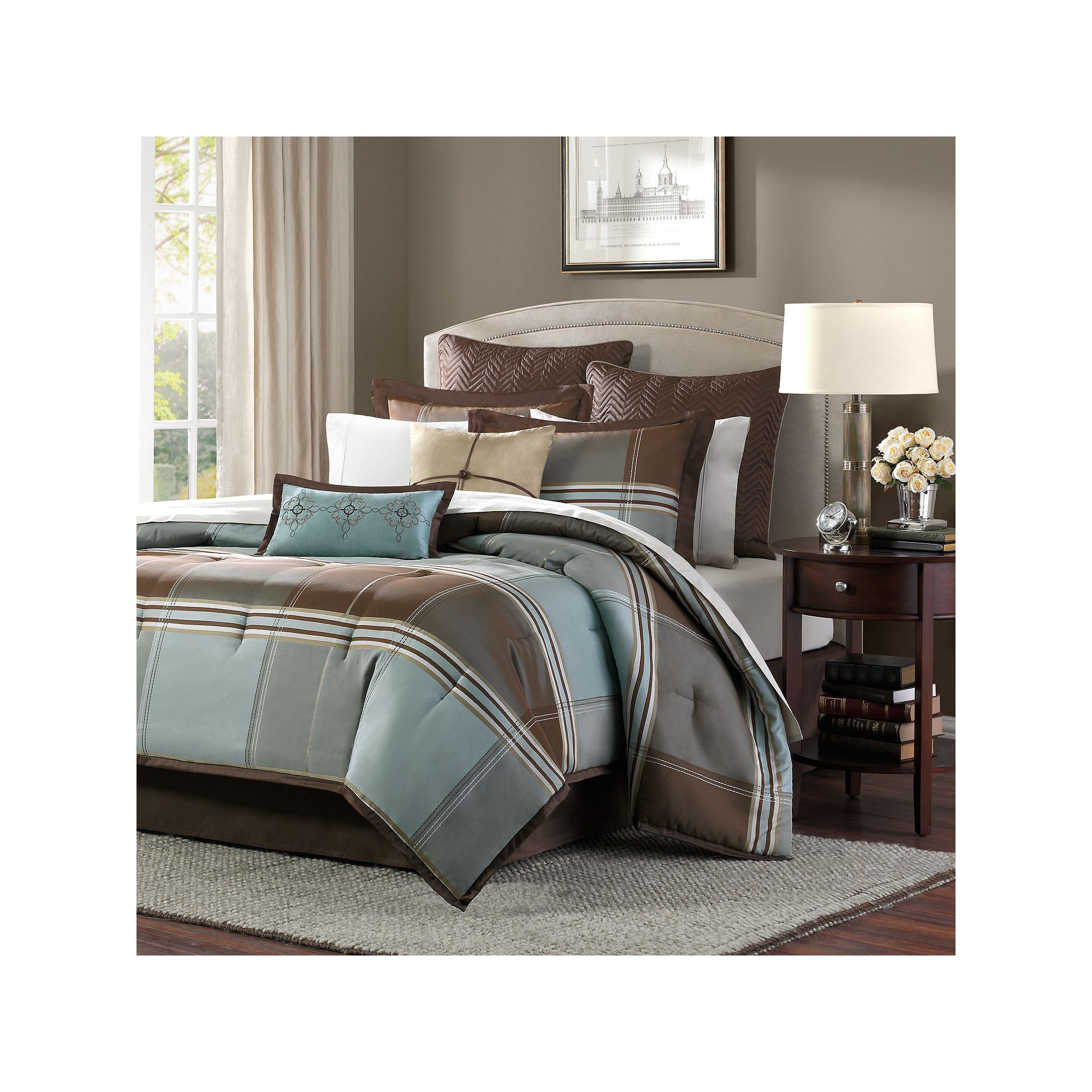 Madison Park Davenport 8-Piece Jaquard Comforter Set with Throw Pillows, Bl