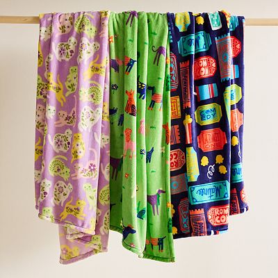 The Big One® Oversized Supersoft Plush Throw Blanket