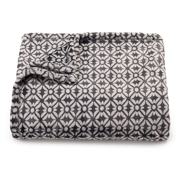 The Big One® Oversized Supersoft Plush Throw Charcoal Geo (THROW