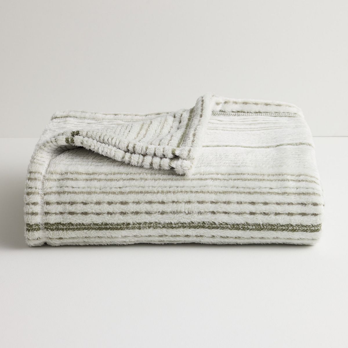 The Big One® Oversized Supersoft Plush Throw Blanket - Eyelash Stripe