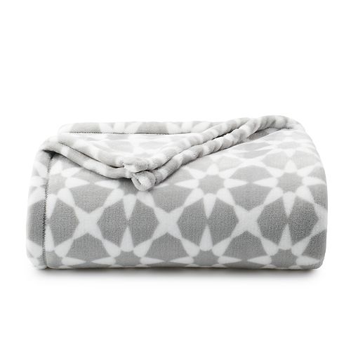 The Big One Supersoft Plush Throw