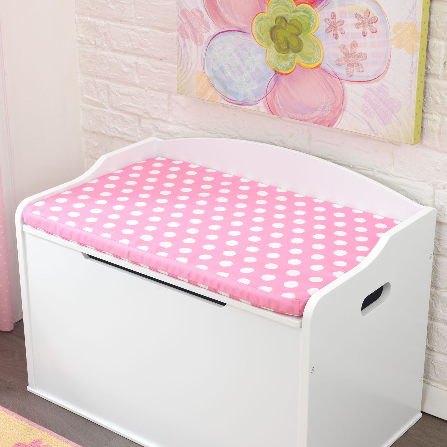 toy chest pink
