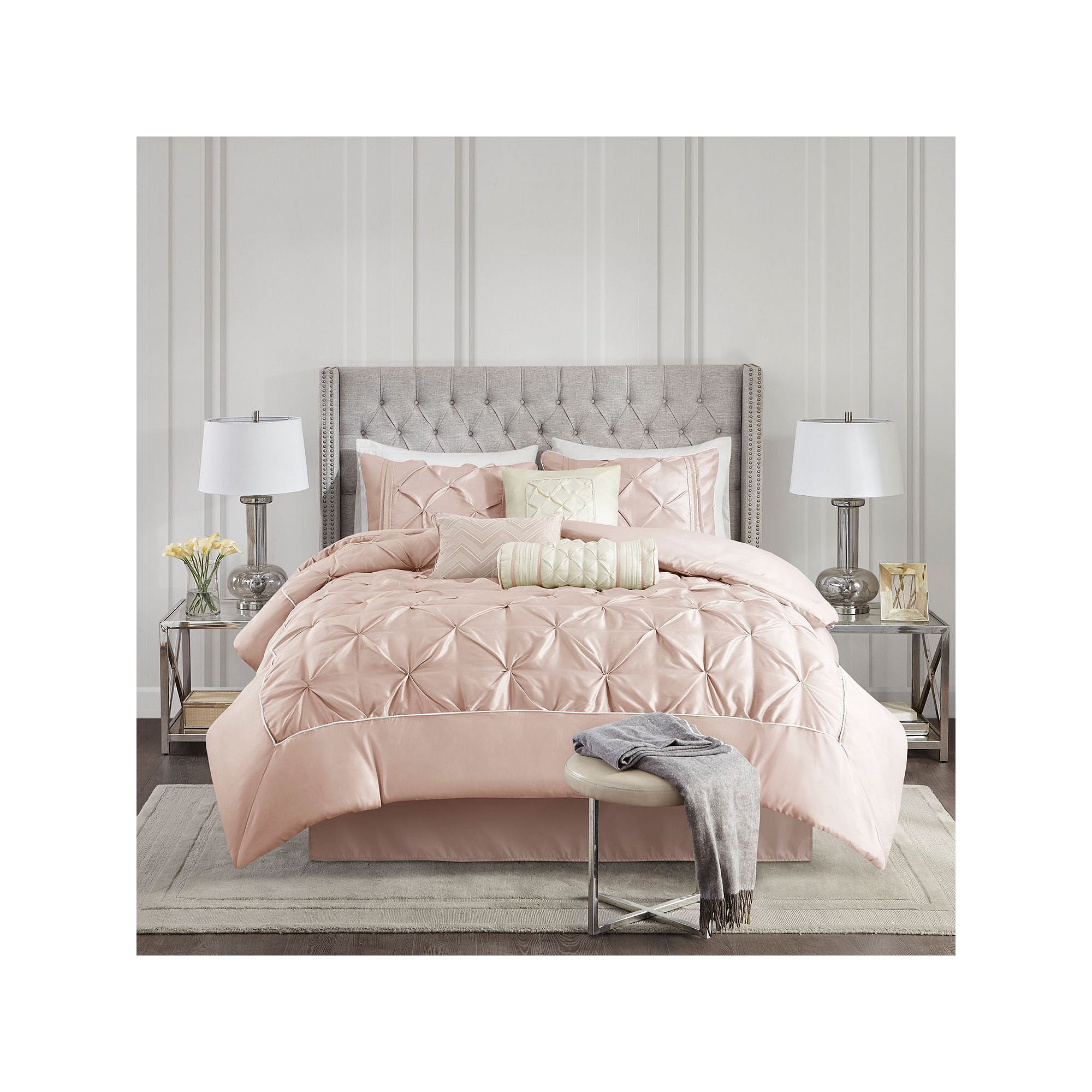 Madison Park Vivian 7-piece Tufted Comforter Set with Throw Pillows, Blush