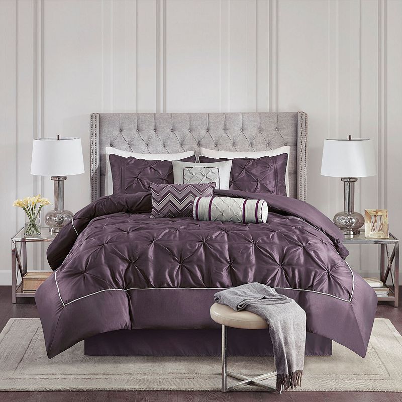 Madison Park Vivian 7-piece Tufted Comforter Set with Throw Pillows, Purple