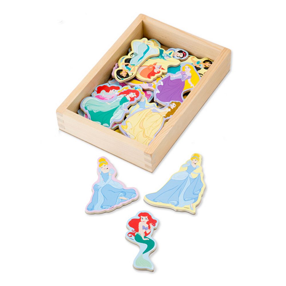 Melissa & Doug 20 Wooden Princess Magnets in a Box 