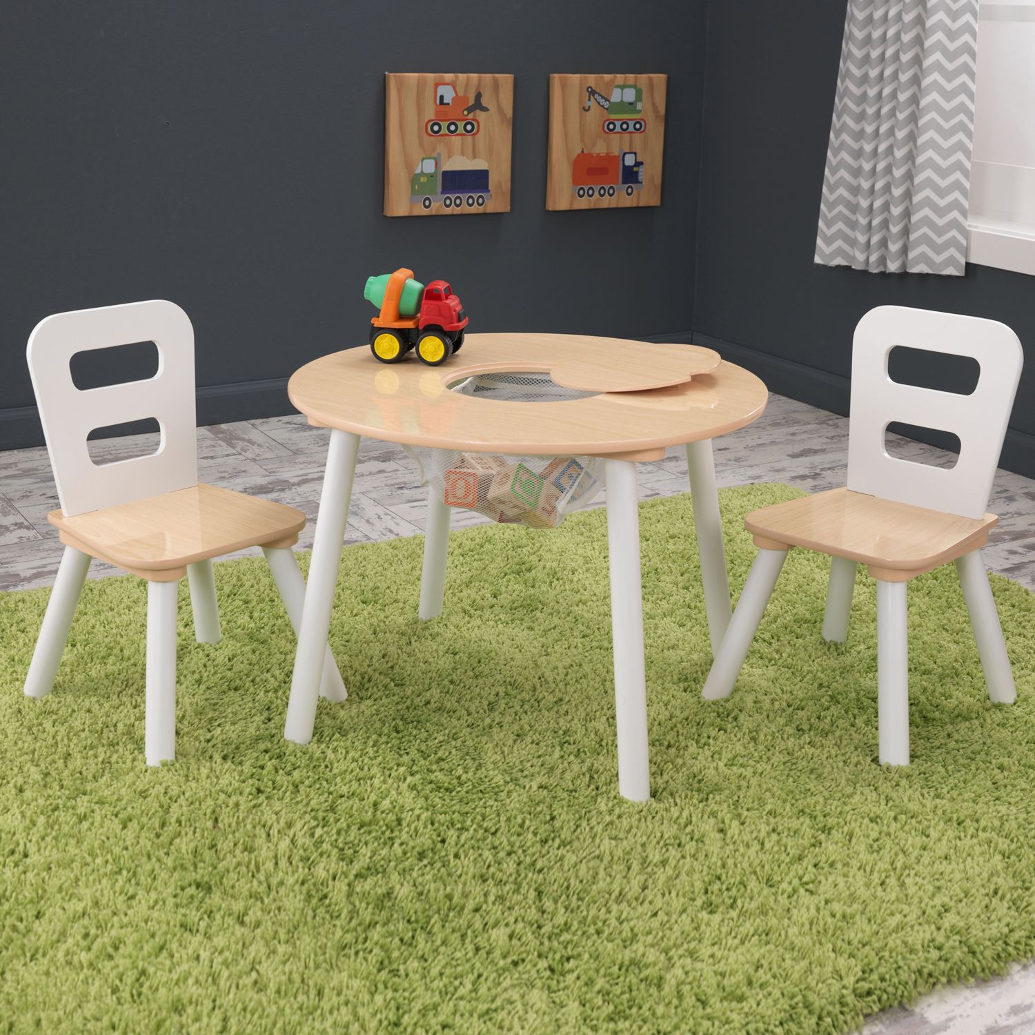 kidkraft round table and 2 chair set