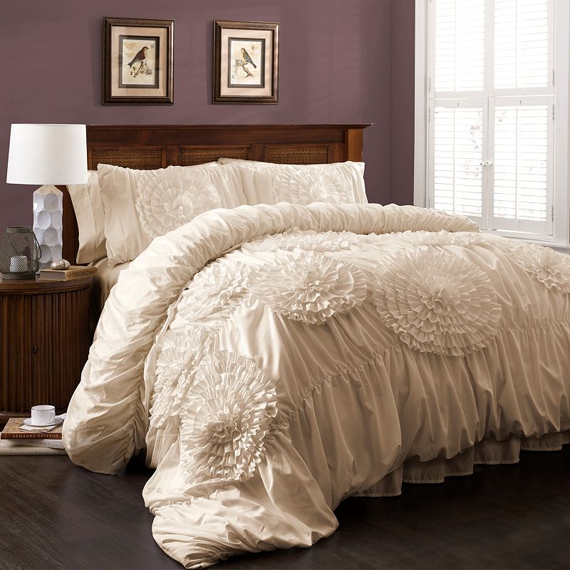 Lush Decor Serena 3-Piece Comforter Set, White, Queen