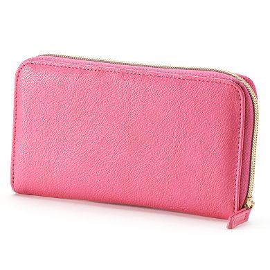 Apt. 9 Downtown Envelope Clutch