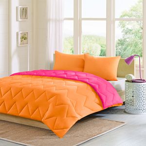 Intelligent Design Trixie Down-Alternative Reversible Comforter Set