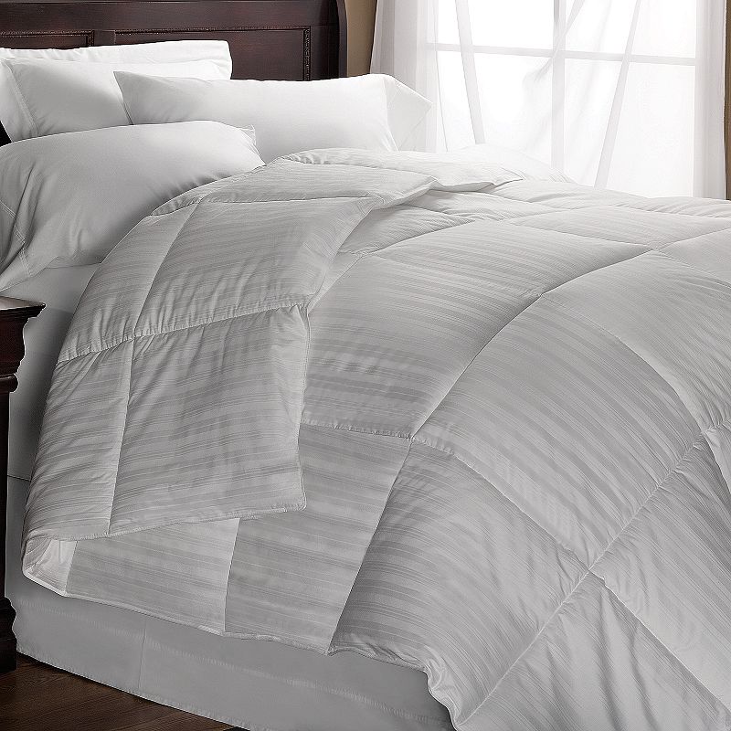 Home Classics Level 2 Down Alternative Comforter