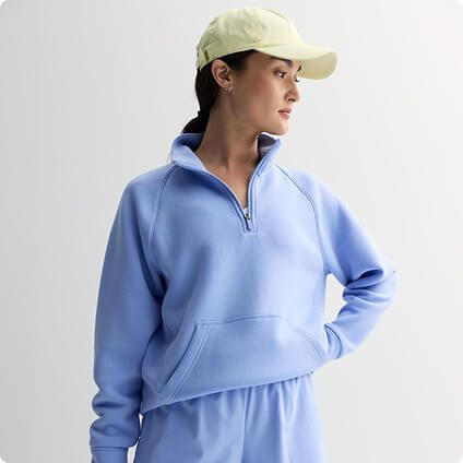 Hoodies & Sweatshirts