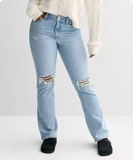 Woman wearing regular juniors’ clothing