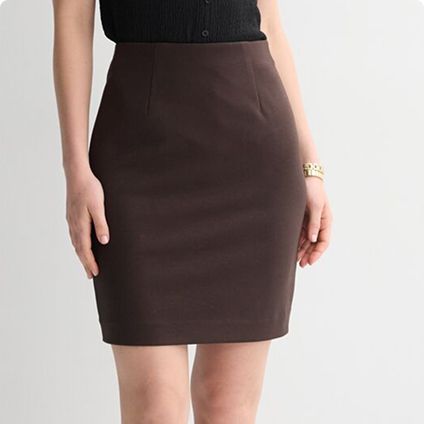 Woman wearing a pencil skirt