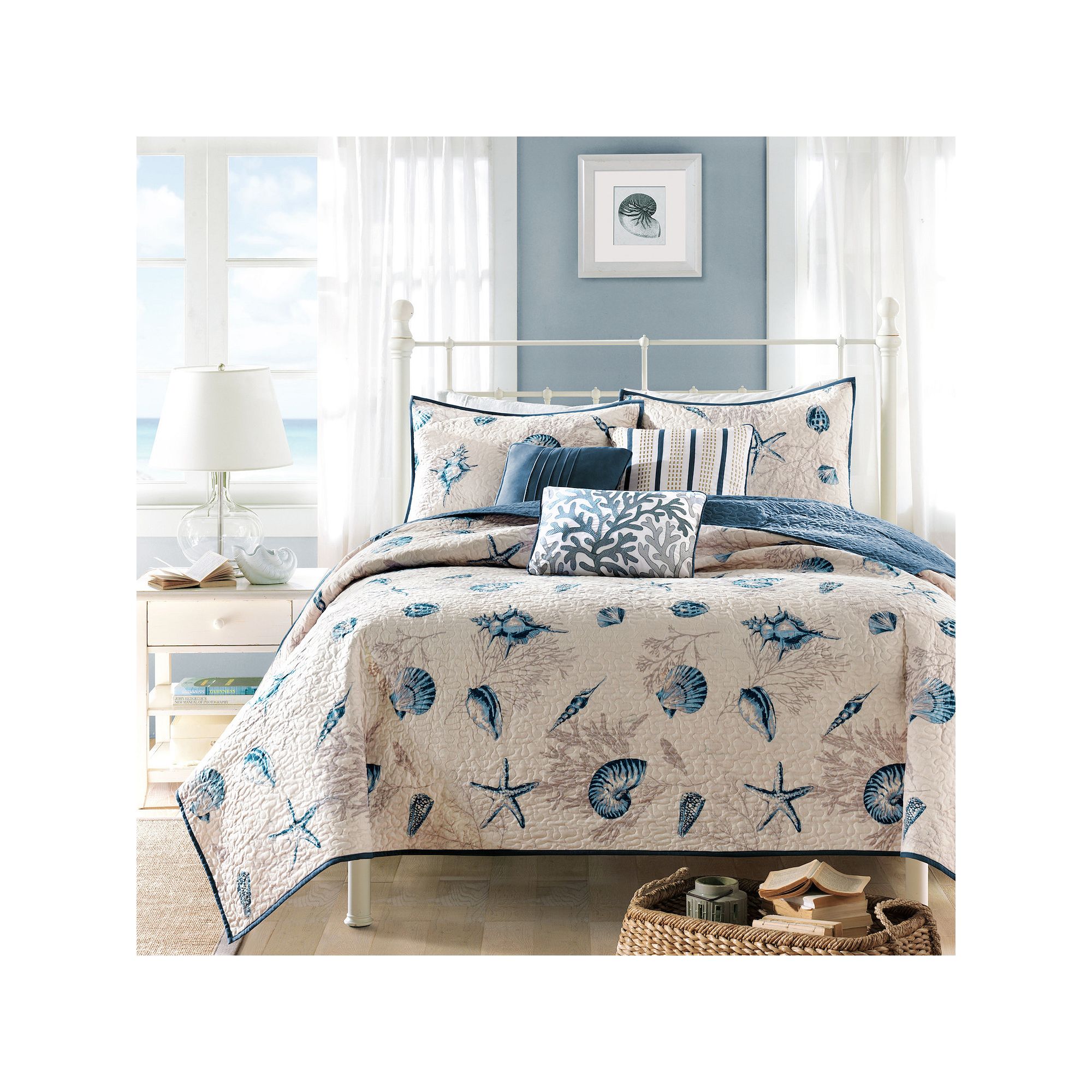 Madison Park Nantucket Coastal Brushed Microfiber Quilt Set with Throw Pill