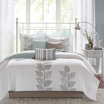 Madison Park Rochelle 6 pc Quilt Set with Shams and Throw Pillows
