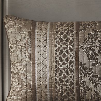 Madison Park Venetian 6-Piece Quilt Set with Shams and Decorative Pillows
