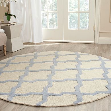 Safavieh Cambridge Lattice Wool Rug