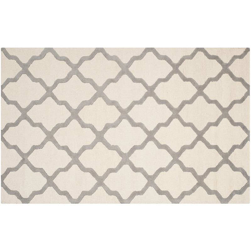 Safavieh Cambridge Lattice Wool Rug, Natural, 5X8 Ft