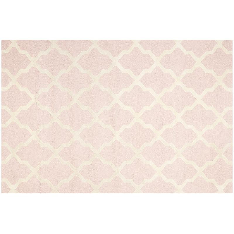 Safavieh Cambridge Lattice Wool Rug, Light Pink, 8X10 Ft