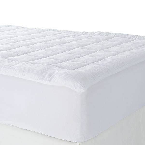 Beautyrest 300-Thread Count Classic Deep-Pocket Mattress Pad