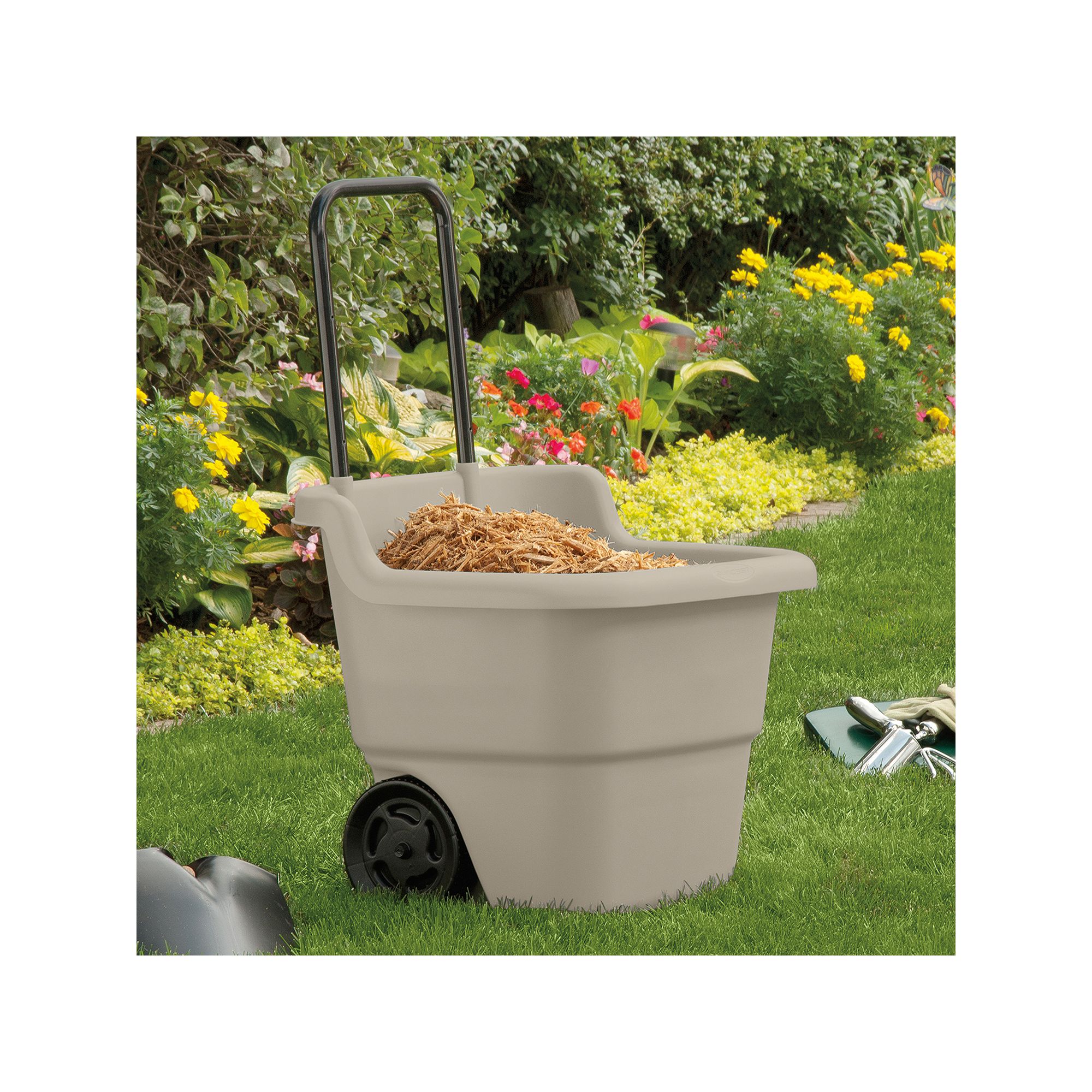 Suncast 15 Gallon Lawn Cart, Beige