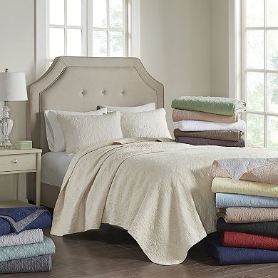 Madison Park Mansfield Quilt Set with Shams