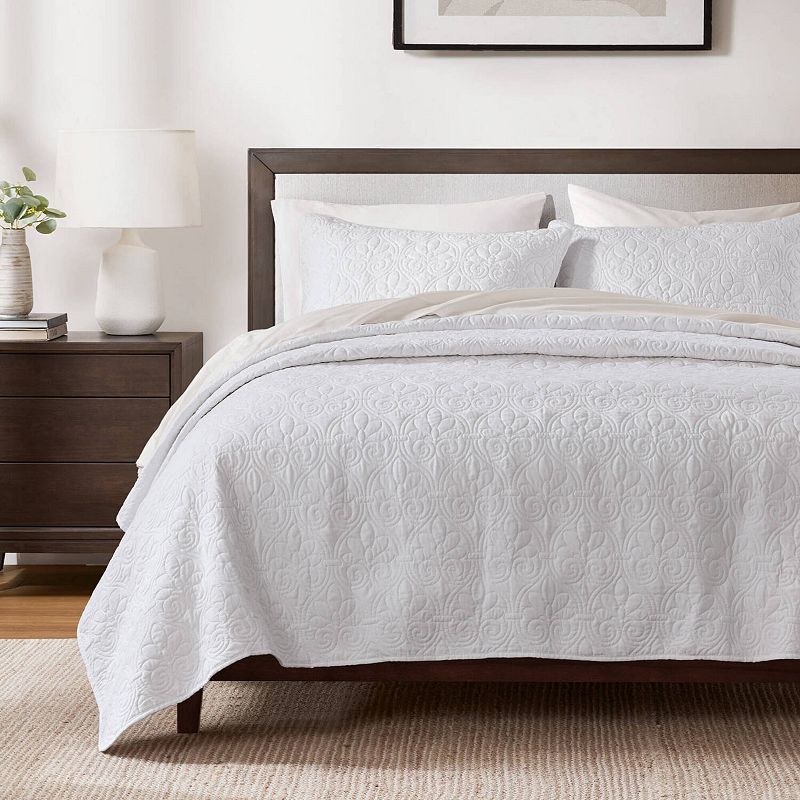 Madison Park Mansfield Quilt Set, White