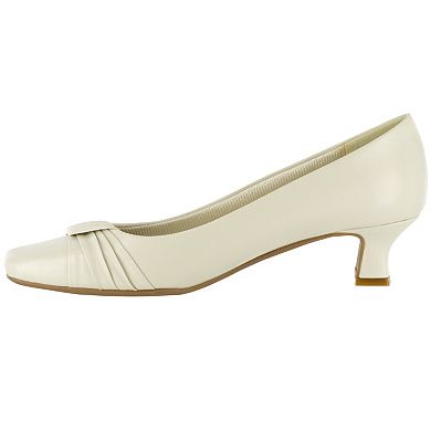 Easy Street Waive Women's Dress Pumps