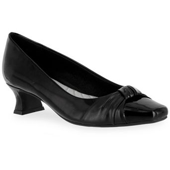 Easy Street Waive Women's Dress Pumps
