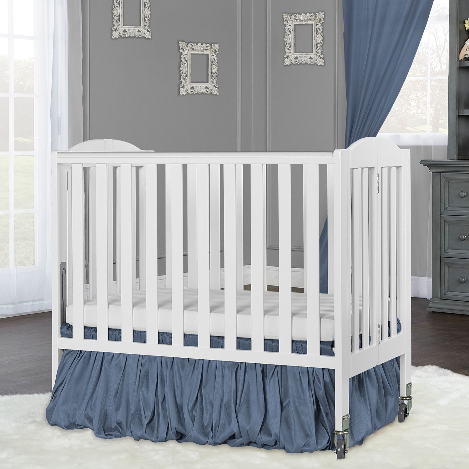 dream on me venice folding portable crib