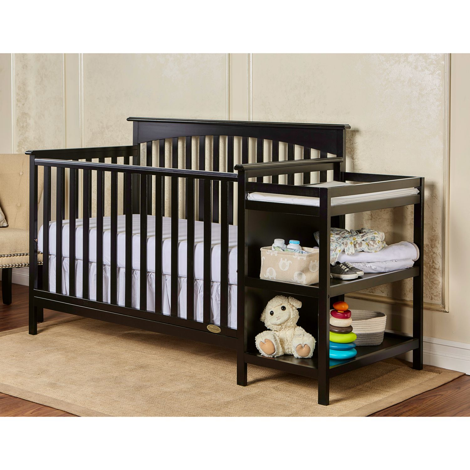 convertible crib with changer