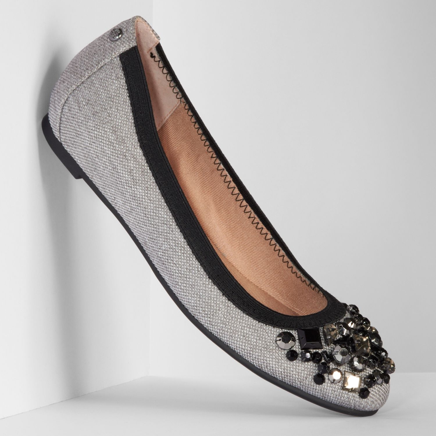 simply vera wang flats