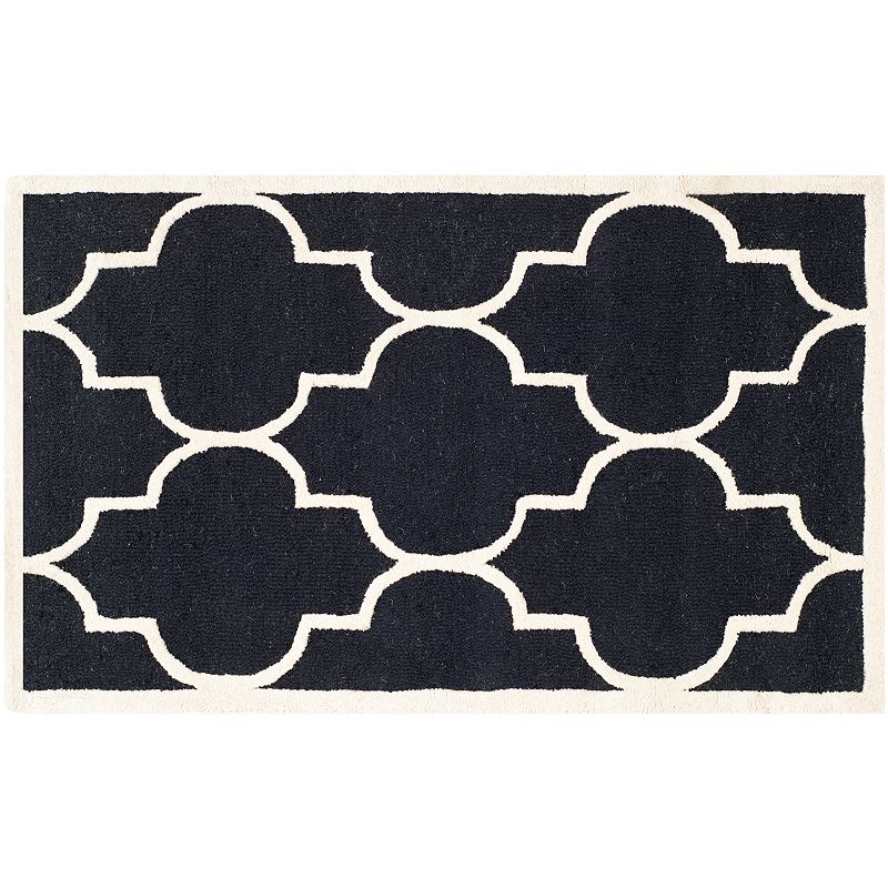 Navy Natural Jute Wave Scallop Rug 2.5x4 Ft.